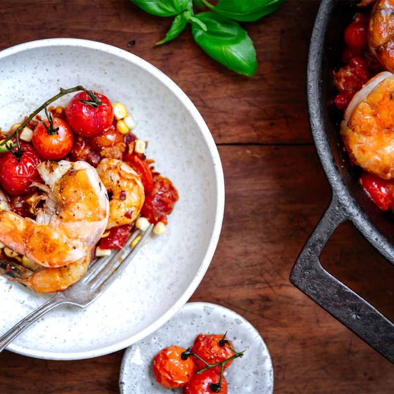 skaridi-i-cheri-domati-fra-diavolo-v-chugunen-tigan